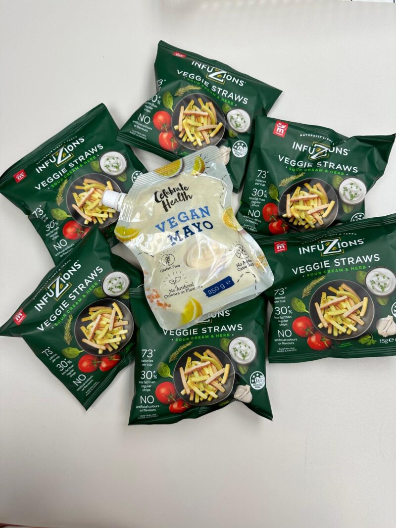 【蛋奶素食組合】Celebrate Health & Infuzions -  純素食生酮蛋黃醬 (250毫升) 和蔬菜脆條六小包 (@15克)